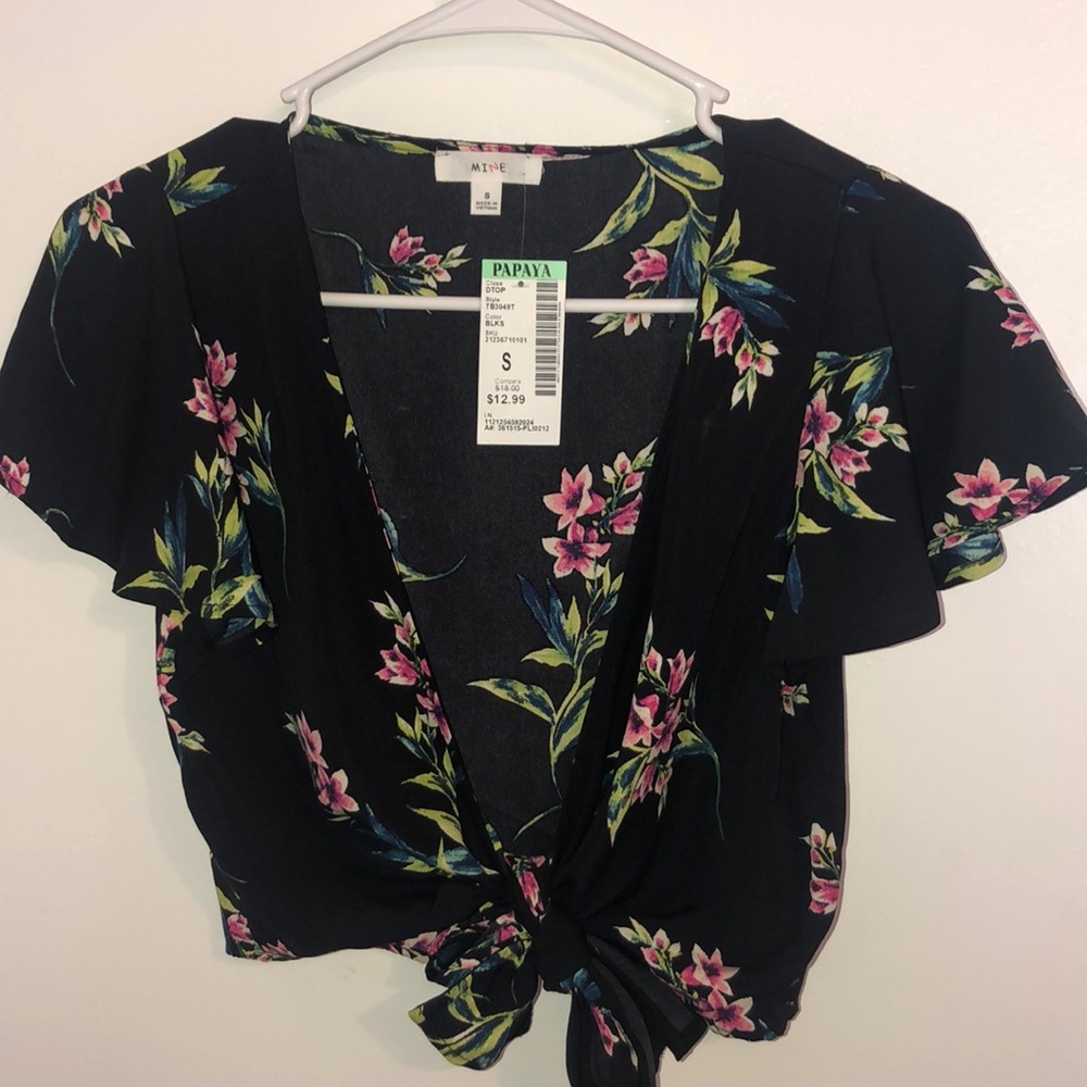 Black Floral Crop Top NEW!